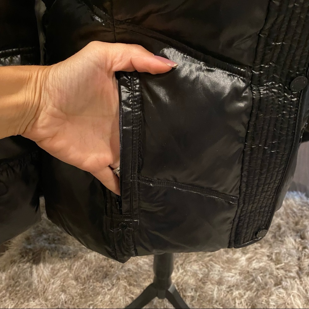 Calvin Klein Medium Puffer Jacket - image 3